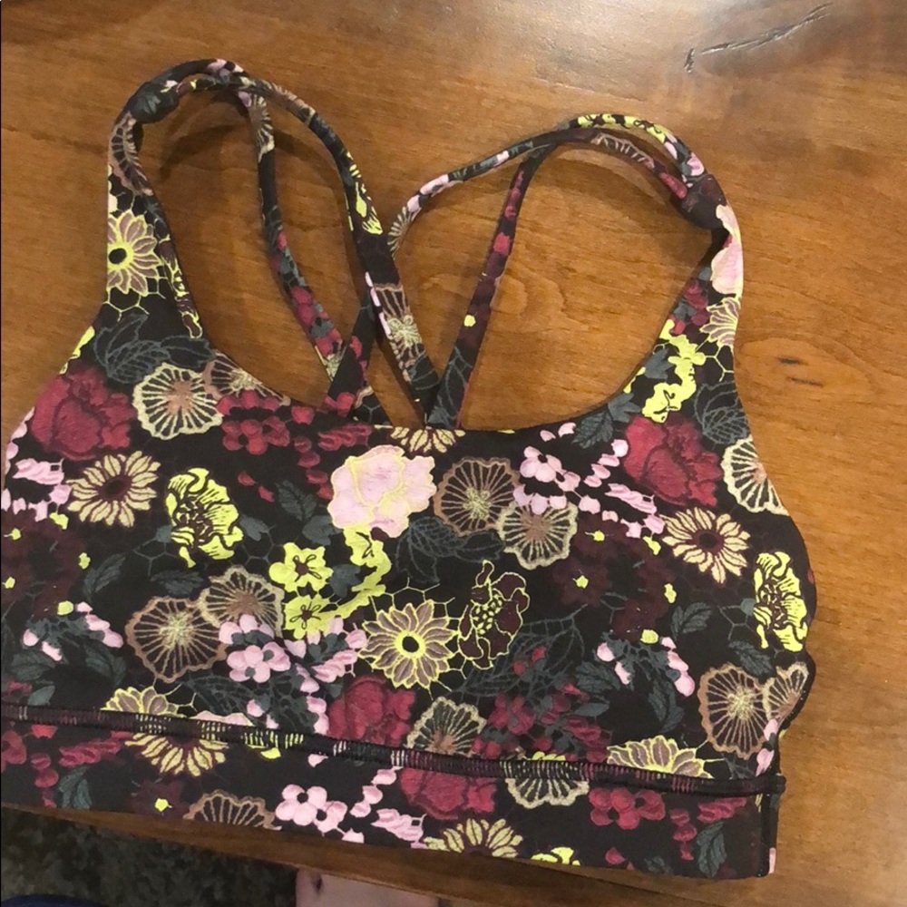 Lulu lemon free to be bra